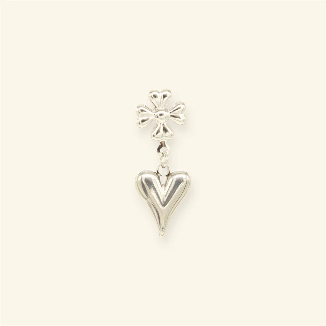 Clover Heart oorbel