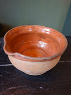 Schaal van aardewerk